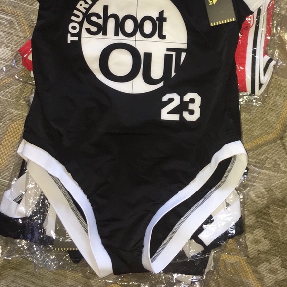 shootout headgear women’s bodysuit NEW - Picture 1 of 5